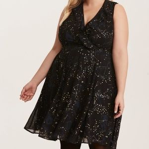 NWOT Torrid Constellation Dress